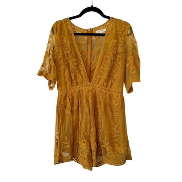 NWOT - For What It's Worth Lace Romper in Mustard - Size L - Picture 3 of 4